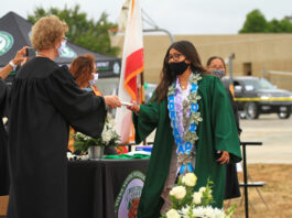 PHOTOS: Greenfieldās Vista Verde hosts drive-through promotion for eighth graders