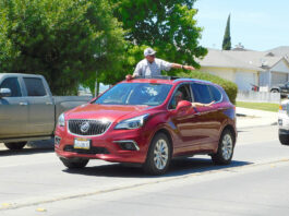 Eden Valley Care Center hosts Fatherās Day parade for residents in Soledad