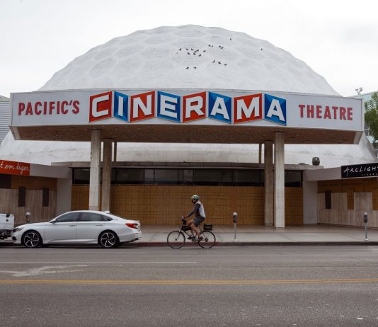 California lost 175,000 ācreative economyā jobs, study finds