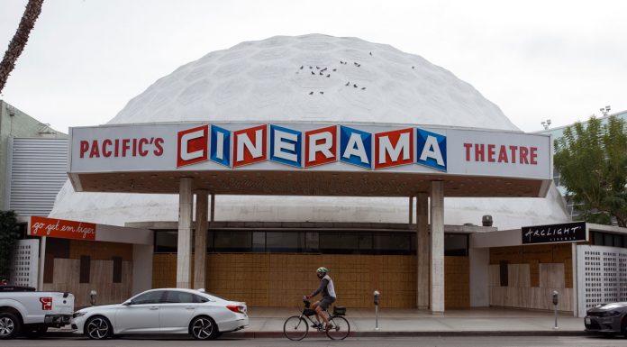 California lost 175,000 ācreative economyā jobs, study finds