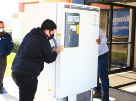 Monterey Bay Aquarium loans freezer to help Mee Memorial fight coronavirus