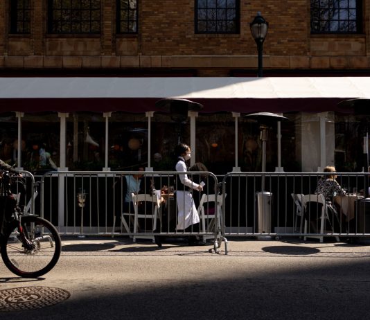 New state unemployment claims rose again last week