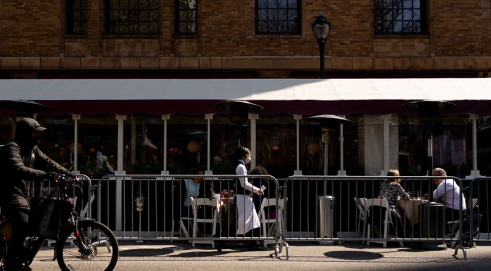 New state unemployment claims rose again last week