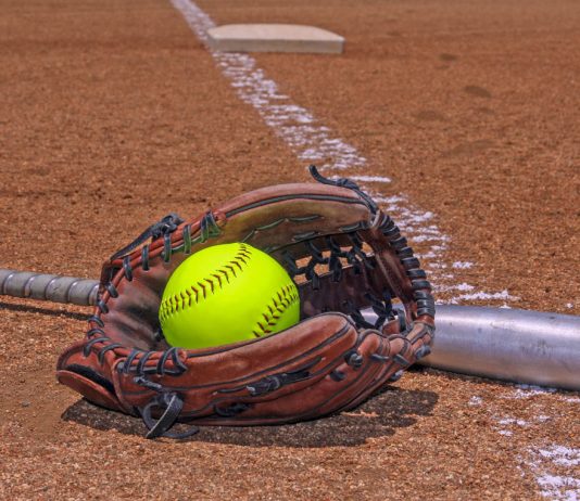 Softball | Lady Mustangs rebound with win over Spartans