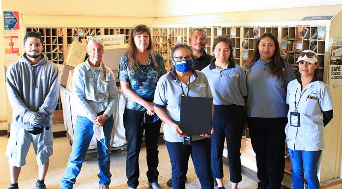 Greenfield postal worker retires after 42 years