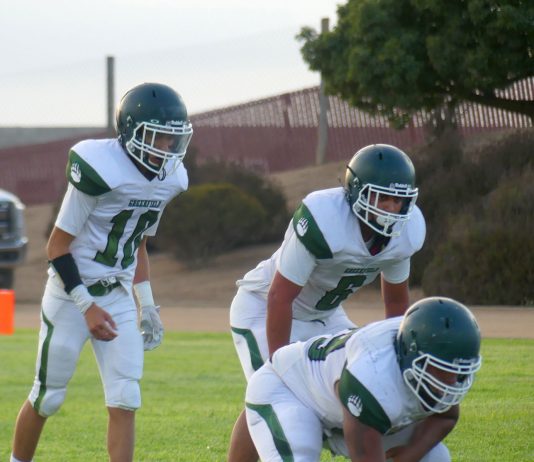 Football | Bruins win first league game against Grizzlies