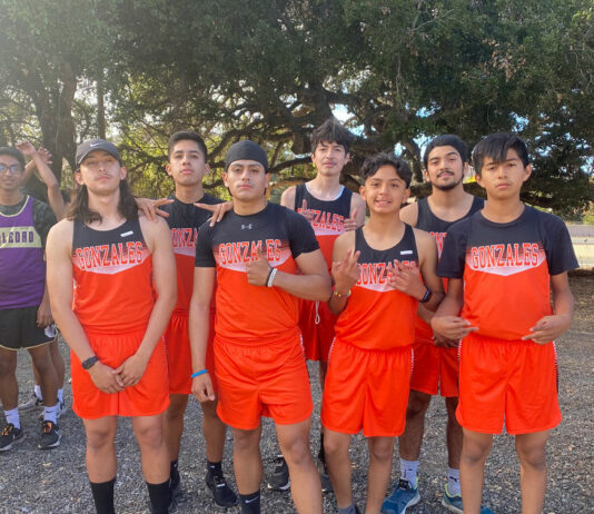 Cross Country | Gonzales Spartans run toward title