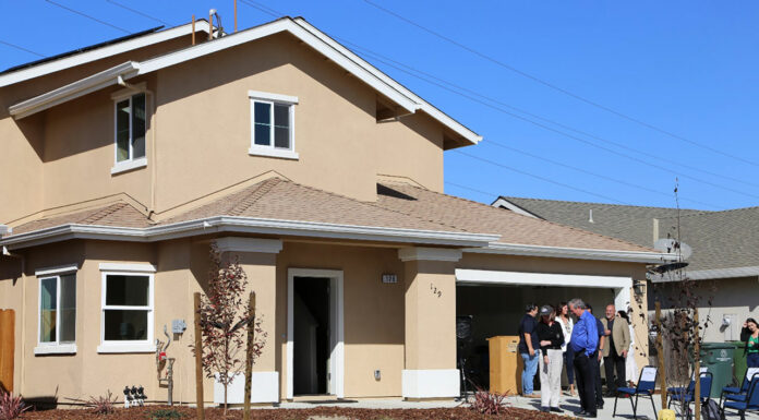 New all-electric housing opens in Soledad