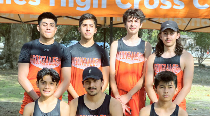 Cross Country | Gonzales Spartans claim division title