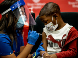 CDC advisers recommend Covid vaccine for younger children