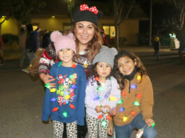 Community turns out for Holiday Lights celebration in Gonzales