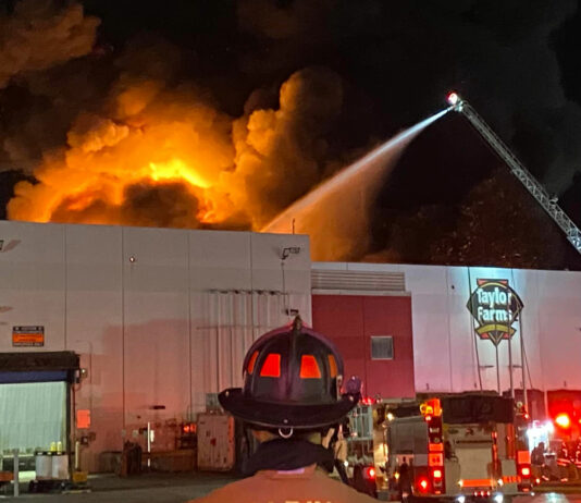 Salinas schools to close as Taylor Farms fire, evacuation order continues