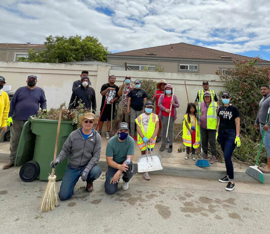 Greenleaf neighbors unite for community cleanup in Soledad