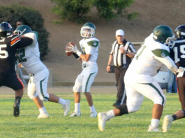 Football | Zavala aims to be Greenfieldās starting quarterback