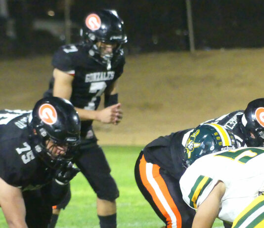 Football | Gonzales sinks Pirates to snap 13-game losing streak