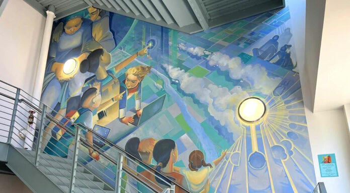 Monterey County, Arts Council unveil āDestination, Salinasā mural