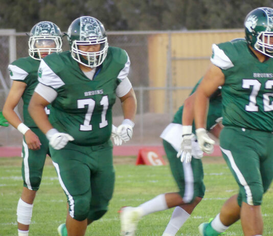 Football | Greenfield Bruins off to 2-0 league start