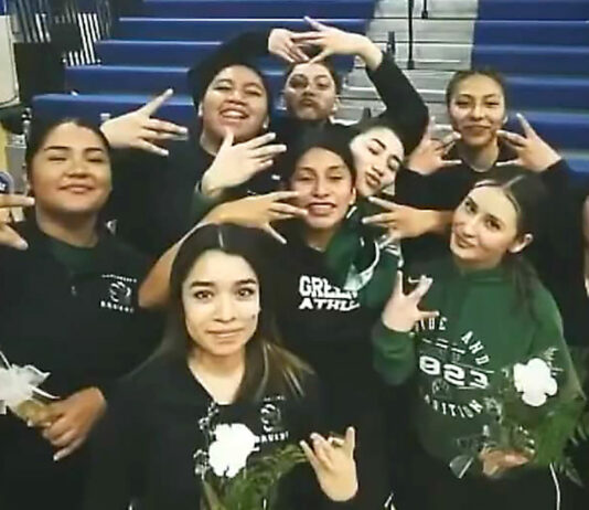 Girlsā Basketball | Lady Bruins repeat as league champs