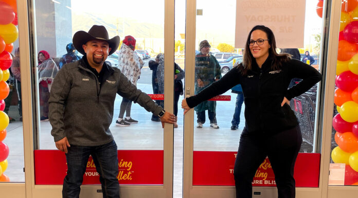 Soledad celebrates grand opening of Grocery Outlet