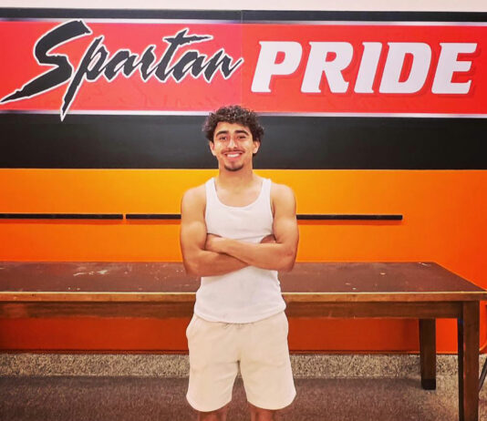 Gonzales Spartansā Blanco ready to compete for quarterback role