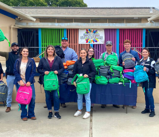 Taylor Farms donates more than 1,100 backpacks to students in Salinas Valley