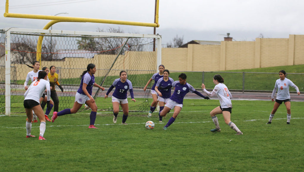 Image for display with article titled Soccer | Soledad Aztec girls advance in CCS