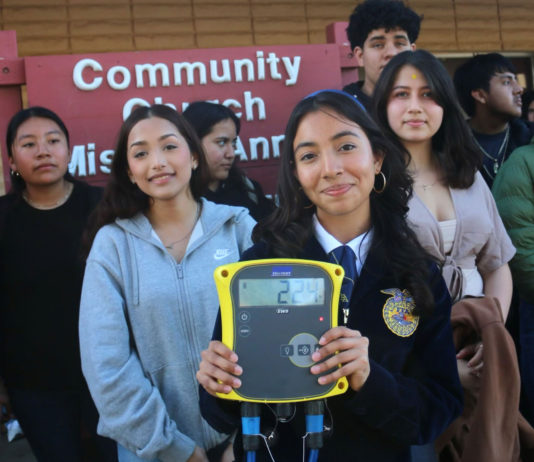 Gonzales High FFA contributes to local food bank Gonzales FFA Food Bank