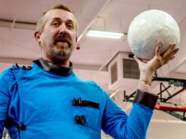 Nationally acclaimed āscience wizardā to perform for Soledad students Magician David Hagerman