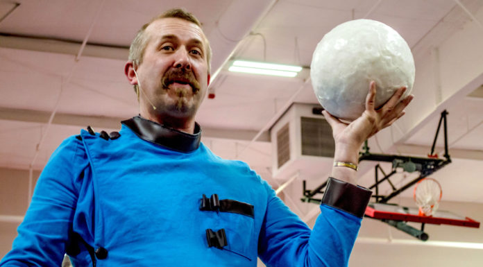 Nationally acclaimed āscience wizardā to perform for Soledad students Magician David Hagerman