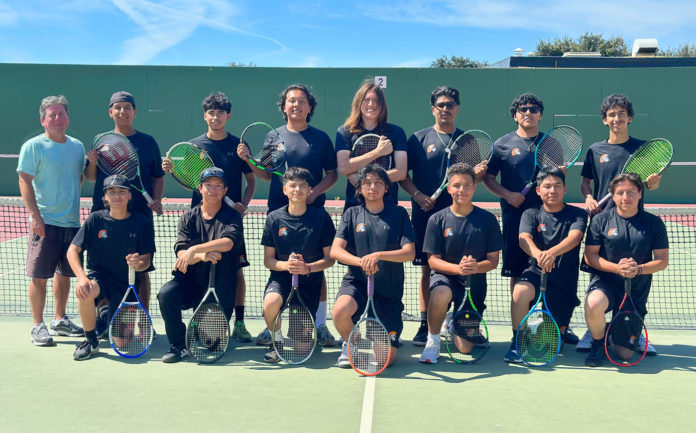 Gonzales Spartans tennis boys