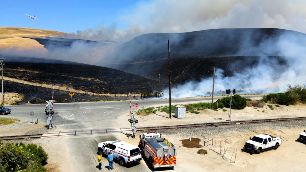 Image for display with article titled Swift Response Contains Metz Fire to 1,100 Acres in South Monterey County
