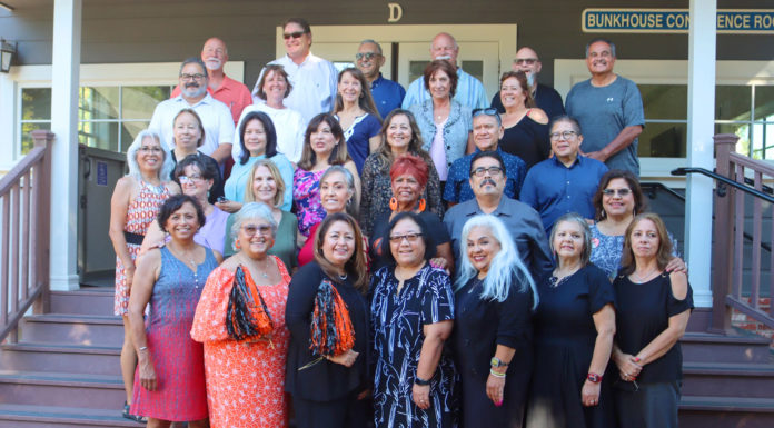 Gonzales High Schoolās Class of 1979 gathers for 45th reunion