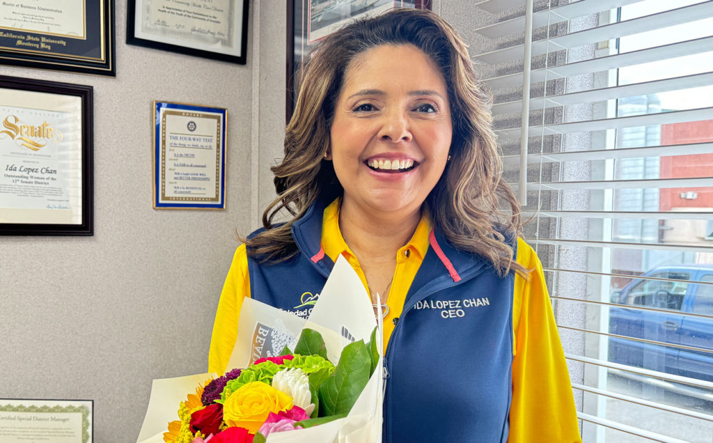 Image for display with article titled Soledad Community Health Care District CEO Up for Top Award