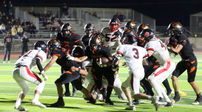 Football | San Lorenzo Valley overcomes Gonzales, 22-8