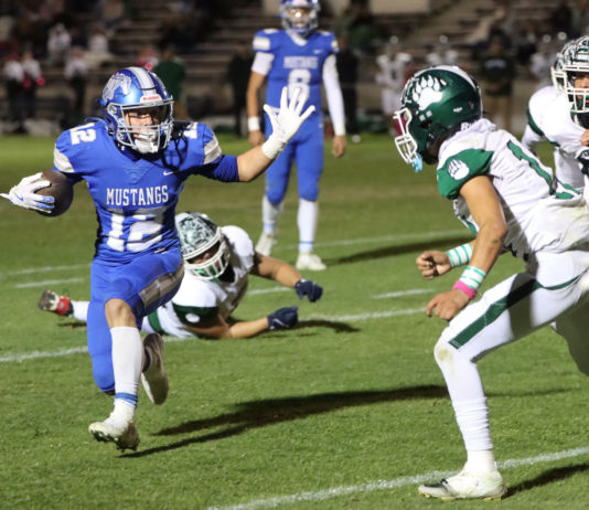 Football | King City tramples Bruins, 21-14