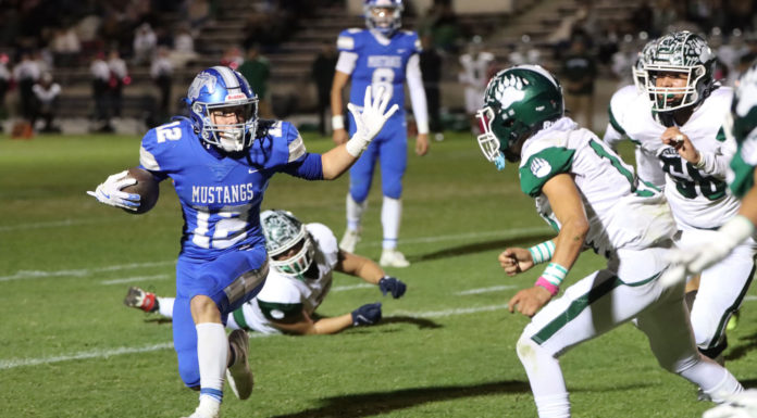 Football | King City tramples Bruins, 21-14