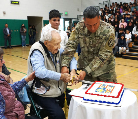 Gonzales middle school assembly honors veterans