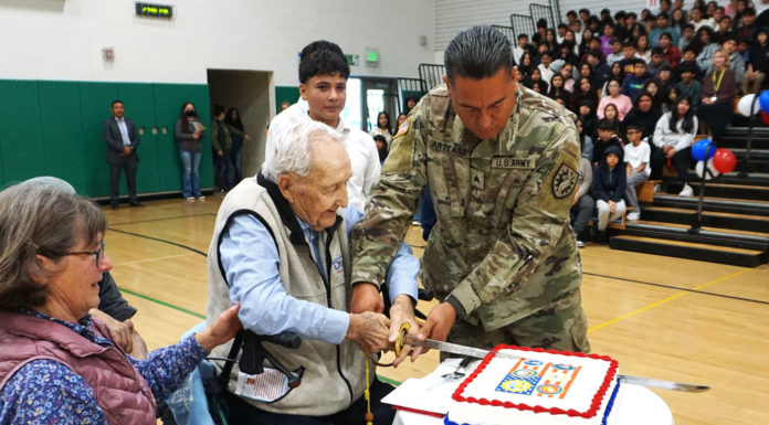 Gonzales middle school assembly honors veterans