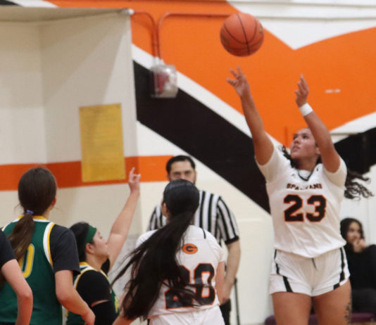 Basketball | Gonzales girls beat Harbor in opener, 40-21