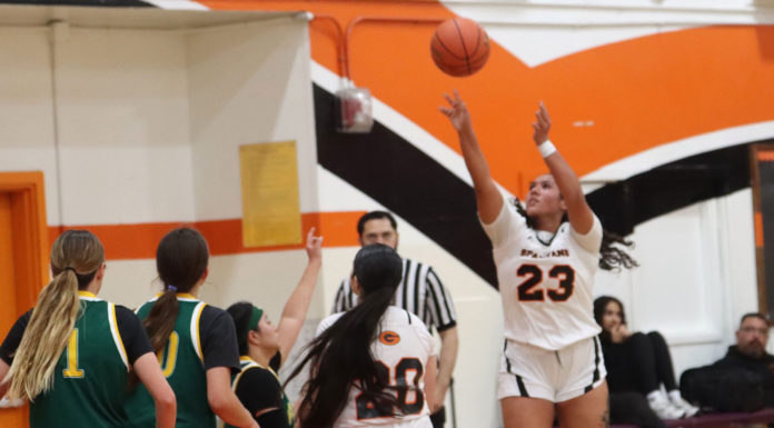 Basketball | Gonzales girls beat Harbor in opener, 40-21
