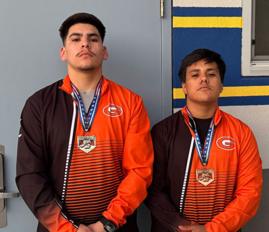 Wrestling | South Monterey County teams stay busy at tournaments