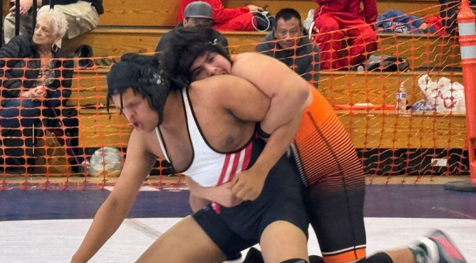 Wrestling | Gonzales High grapplers place at tournament