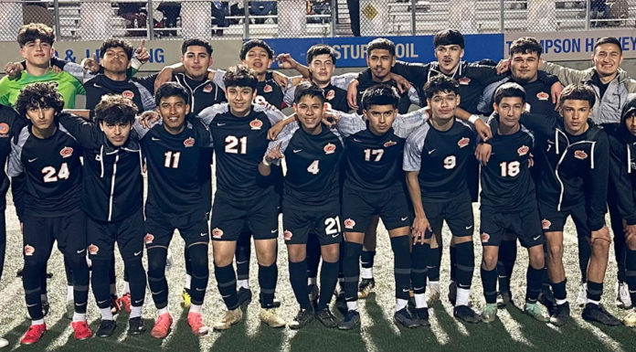 Soccer | Gonzales boys win 2024-25 Cypress Division championship