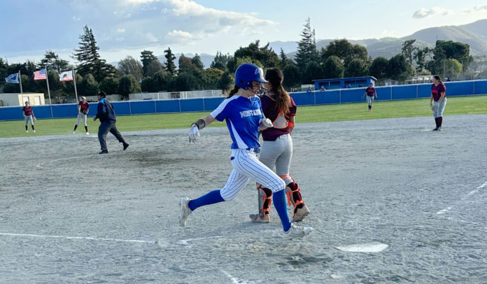 SC-softball-Avery-Munoz-of-KC-scores
