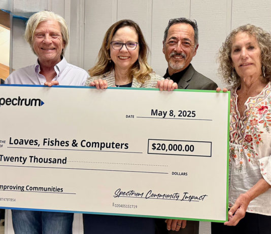 Loaves, Fishes & Computers celebrates $20K grant from Spectrum at Internet Awareness Day event in South Monterey County
