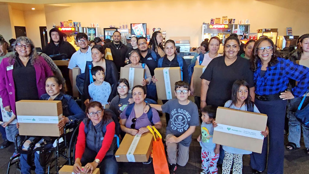 Soledad laptop distribution