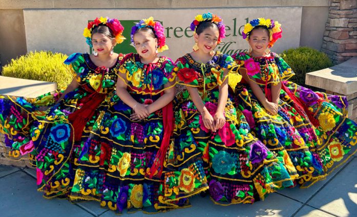 1-Harvest-Festival-dancers Folklórico dancers