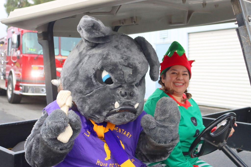 La Gloria Bulldog with Santa's Helper