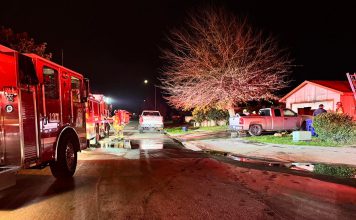 Firefighters respond to garage fire