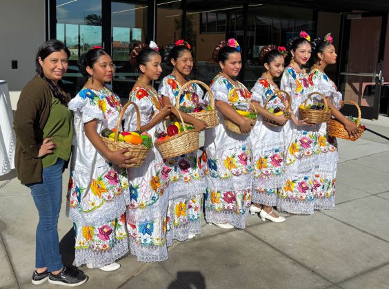 Palenke Arts folklorico group
